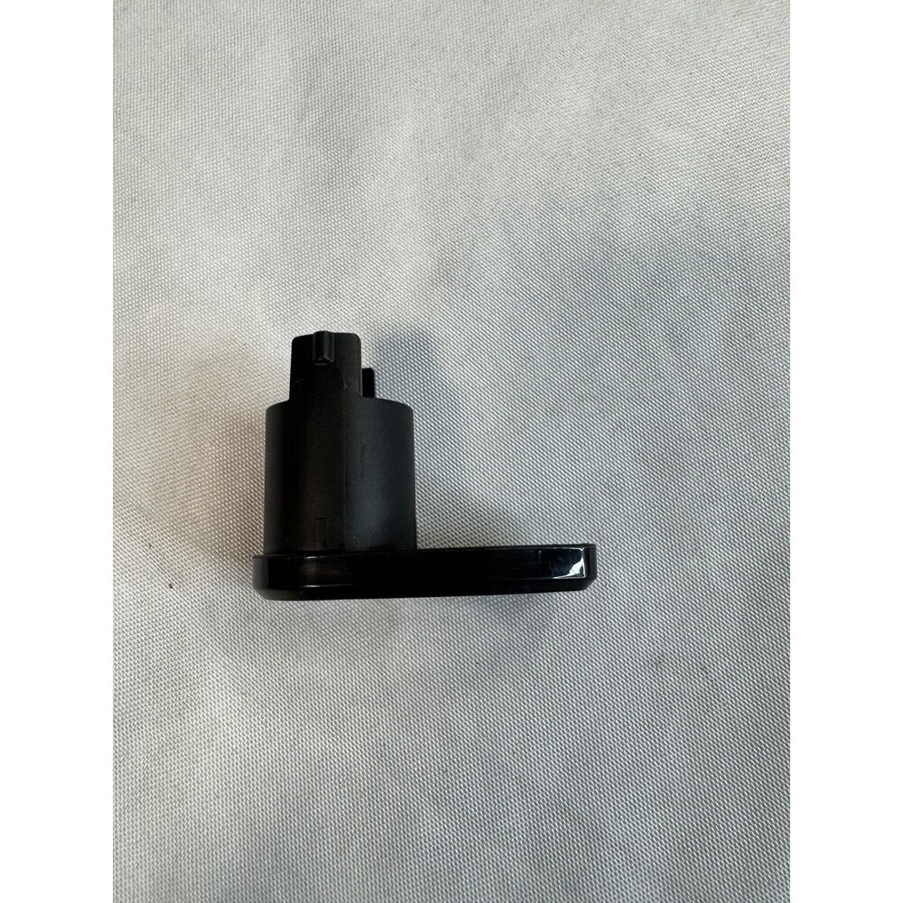 Cord wrap part for Bissell vacuum cleaner lift off